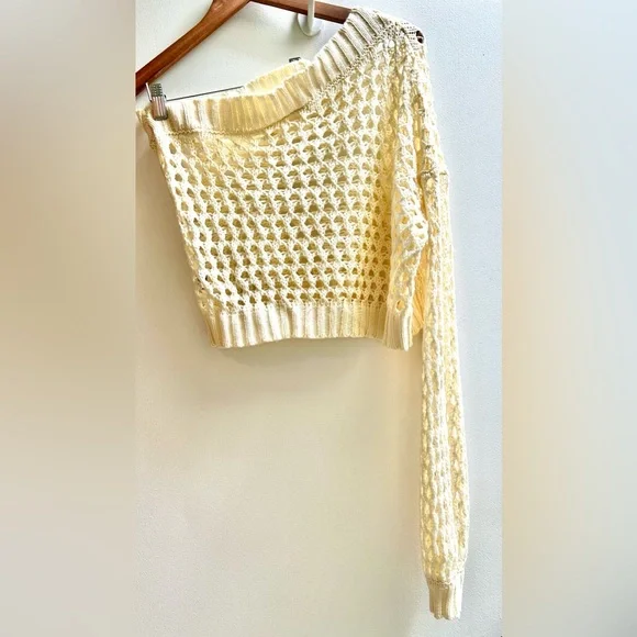 MaEve Anthropologie One-Shoulder Cream Knit Crochet Cropped Sweater - Picture 5 of 12